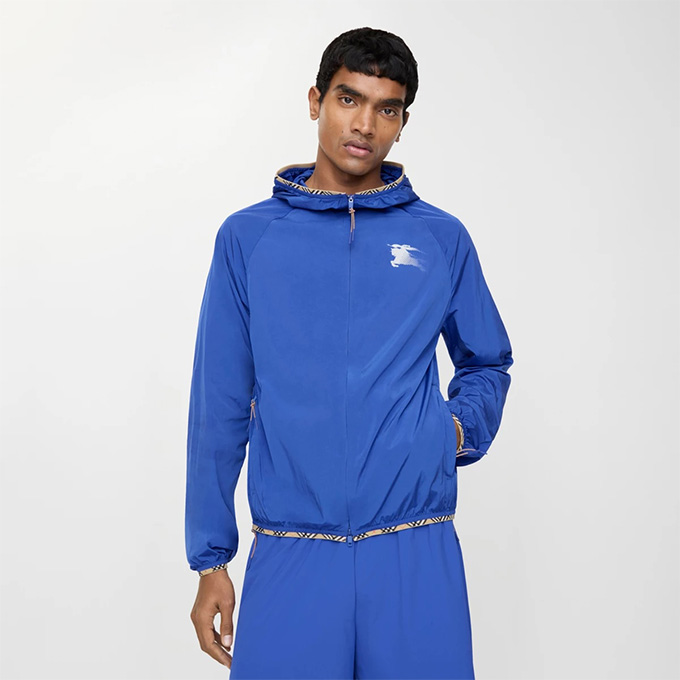 burberry lightweight functional nylon hooded zip up jacket